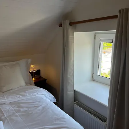 Tots - Bright In West Cork Village Holiday home Castletownshend