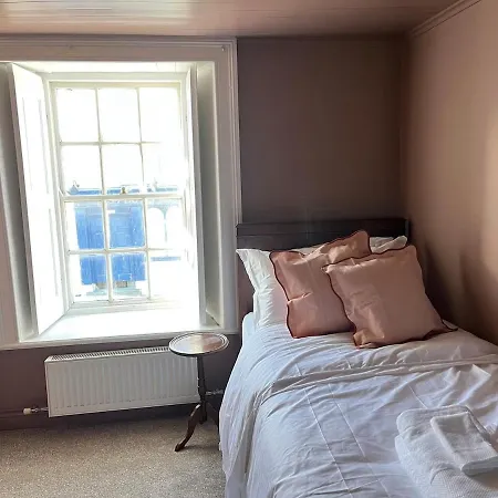 Tots - Bright In West Cork Village Holiday home