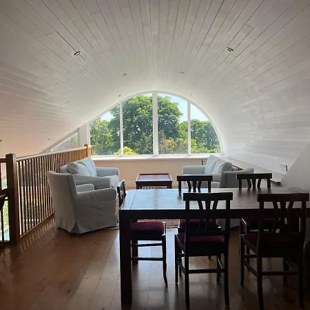 Holiday home Tots - Bright In West Cork Village *