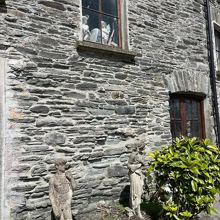 Tots - Bright In West Cork Village Holiday home Castletownshend