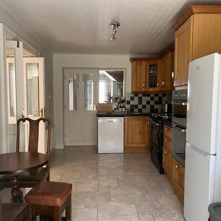 Holiday home Tots - Bright In West Cork Village